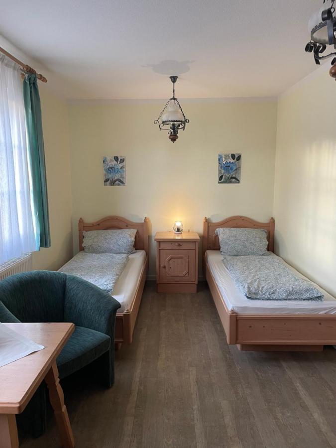 Landgasthof - Braukeller - Fattigau Oberkotzau Екстер'єр фото