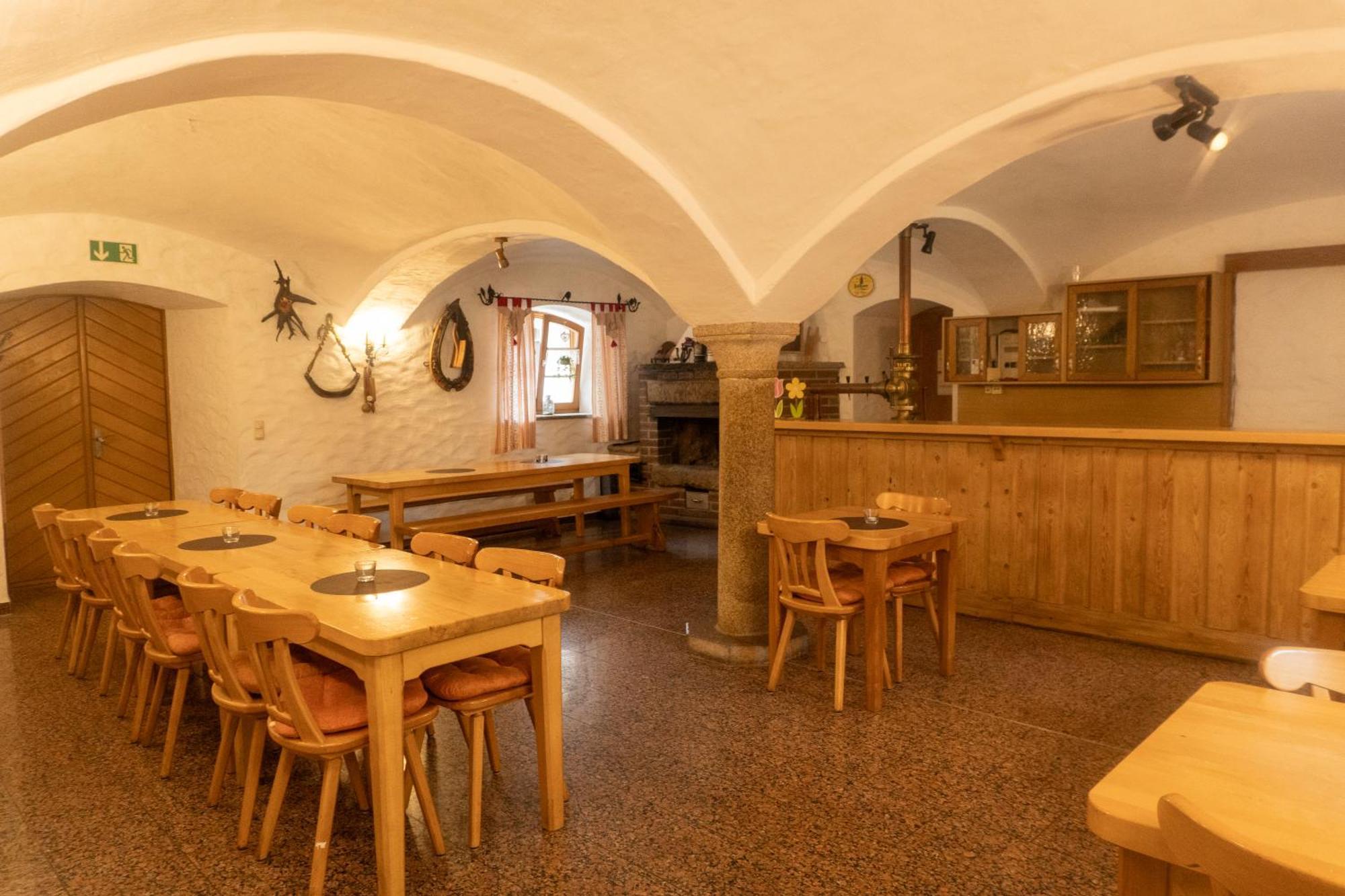 Landgasthof - Braukeller - Fattigau Oberkotzau Екстер'єр фото